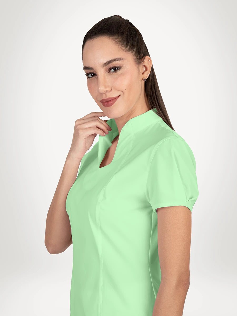 Scrub Médico Antifluido Mujer